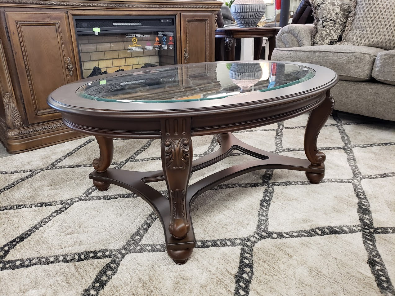 T500 FI-A Glass Top Cocktail Table