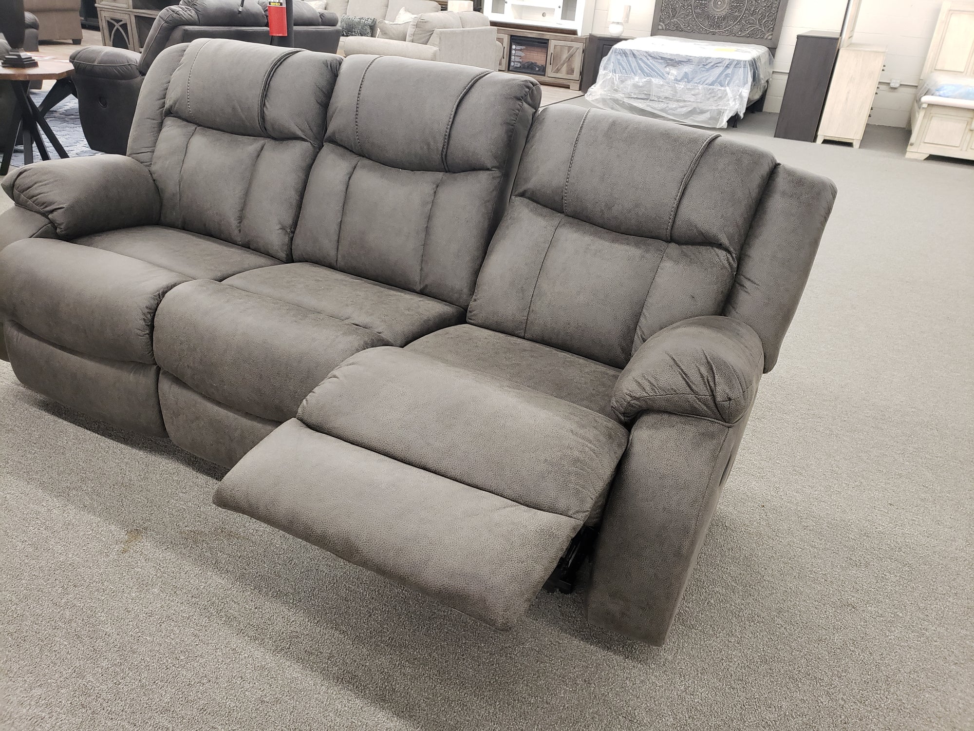 799 FI-A Sofa And Loveseat
