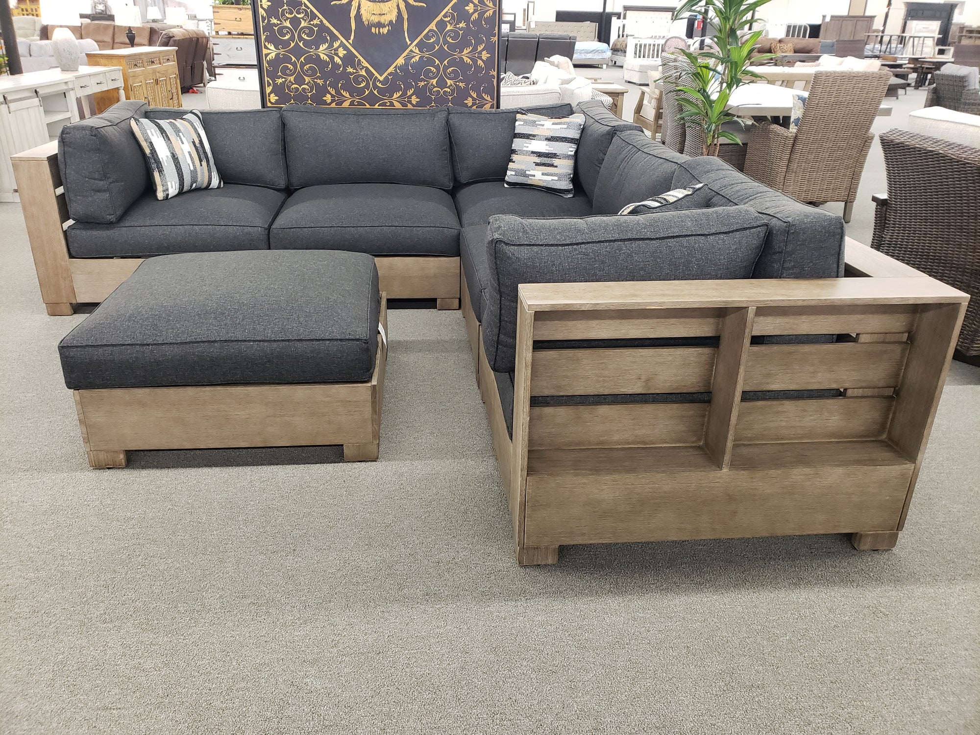 P771 FI-A 5-Piece Outdoor Sectional