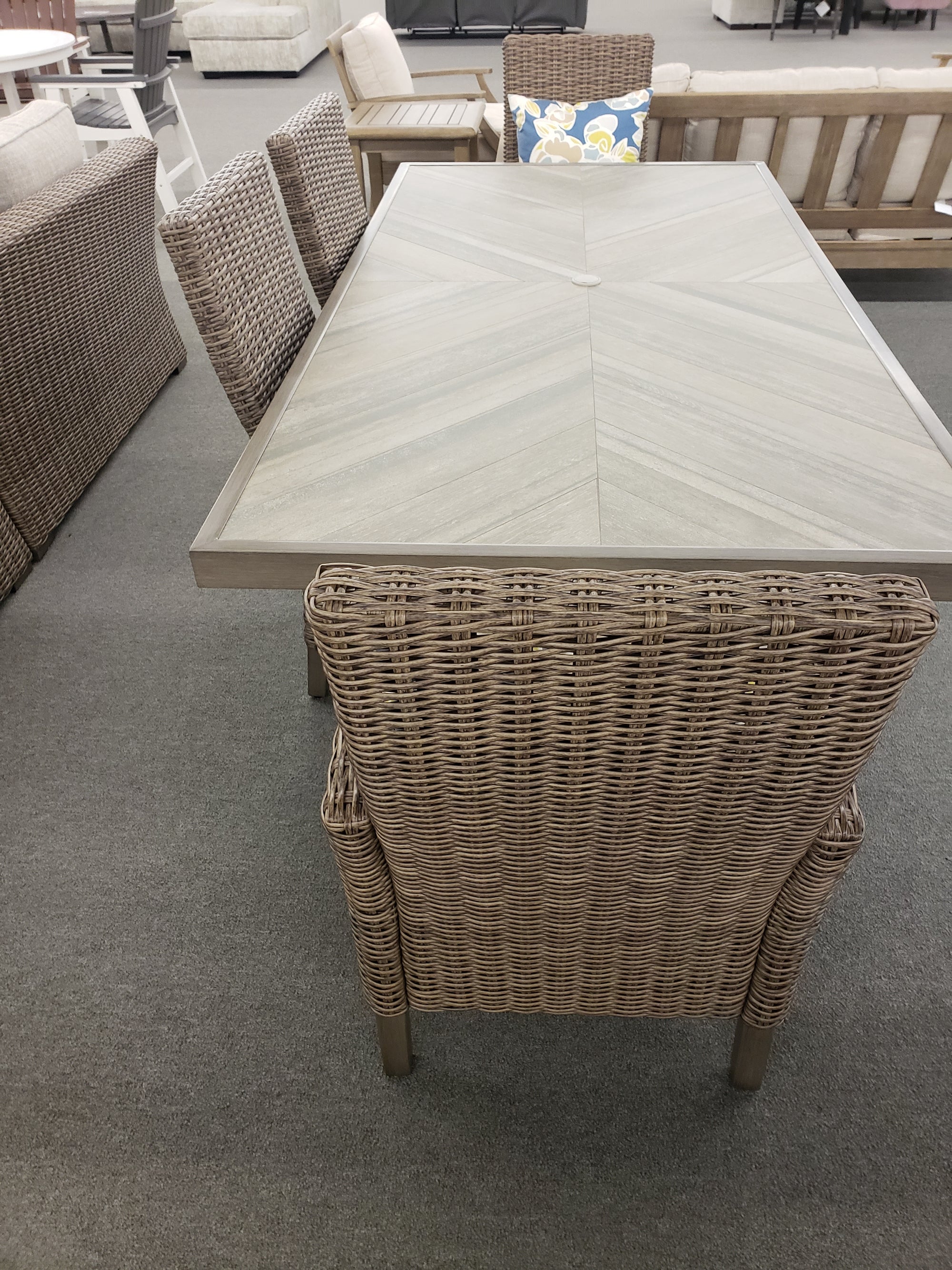 P802 FI-A 6PC Outdoor Dining Table Set