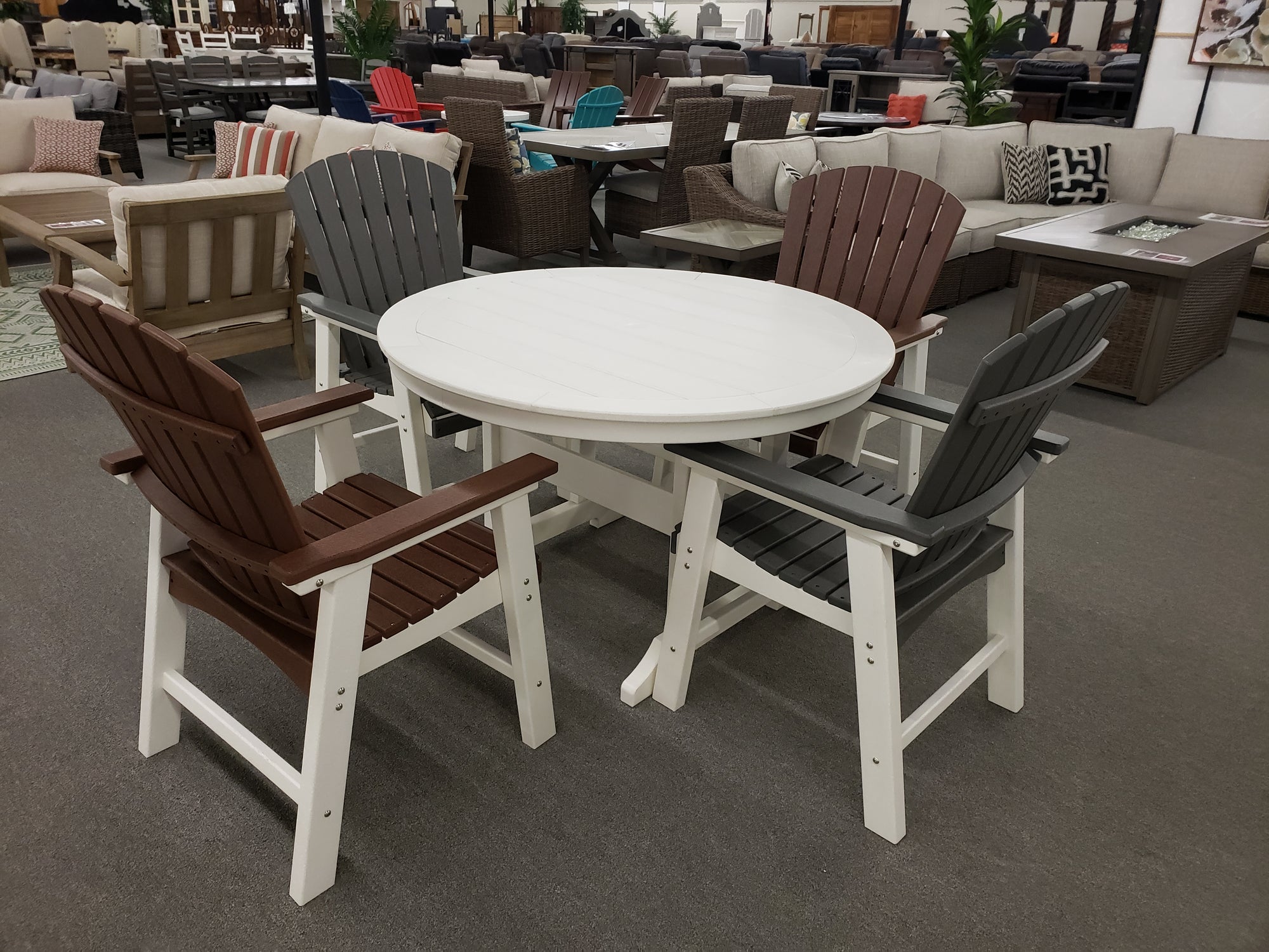 P318 FI-A Outdoor 5 Piece Dining Set