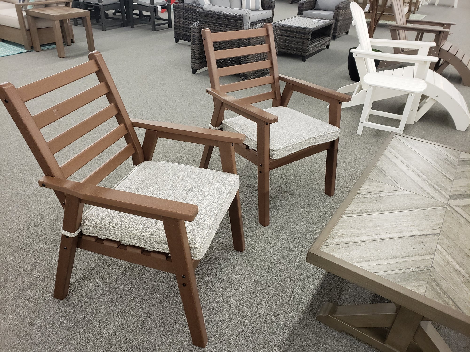 P531-FI-A 2 Piece Outdoor Arm Chairs
