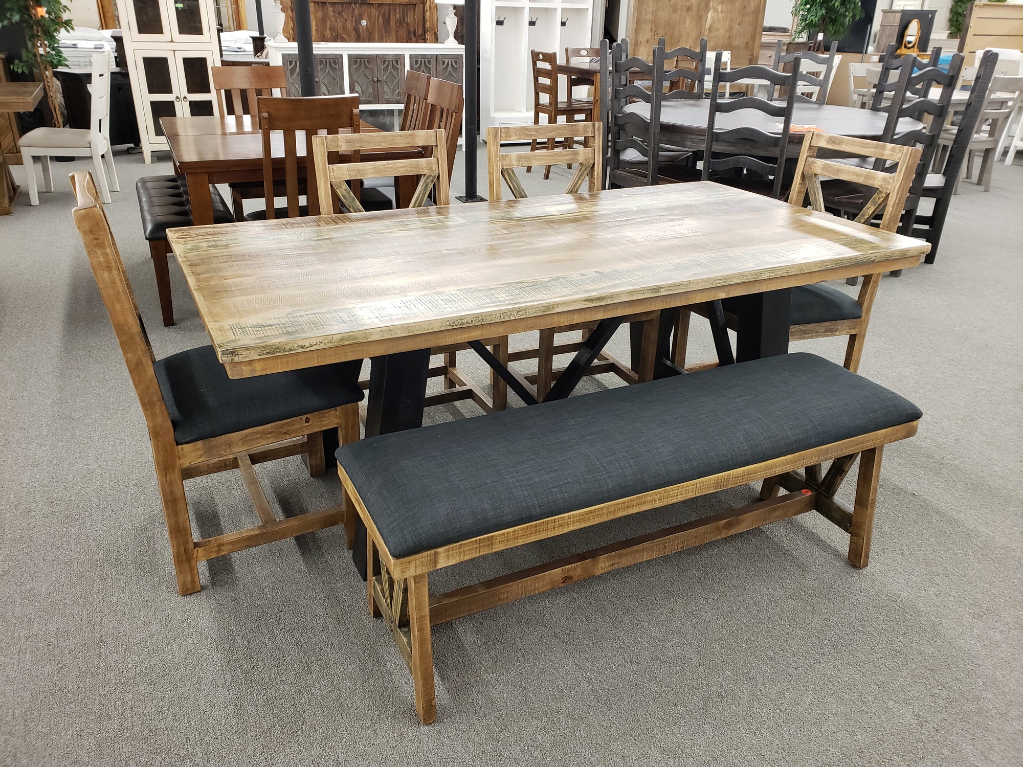 Callie 5666 FI-D 6PC Dining Set