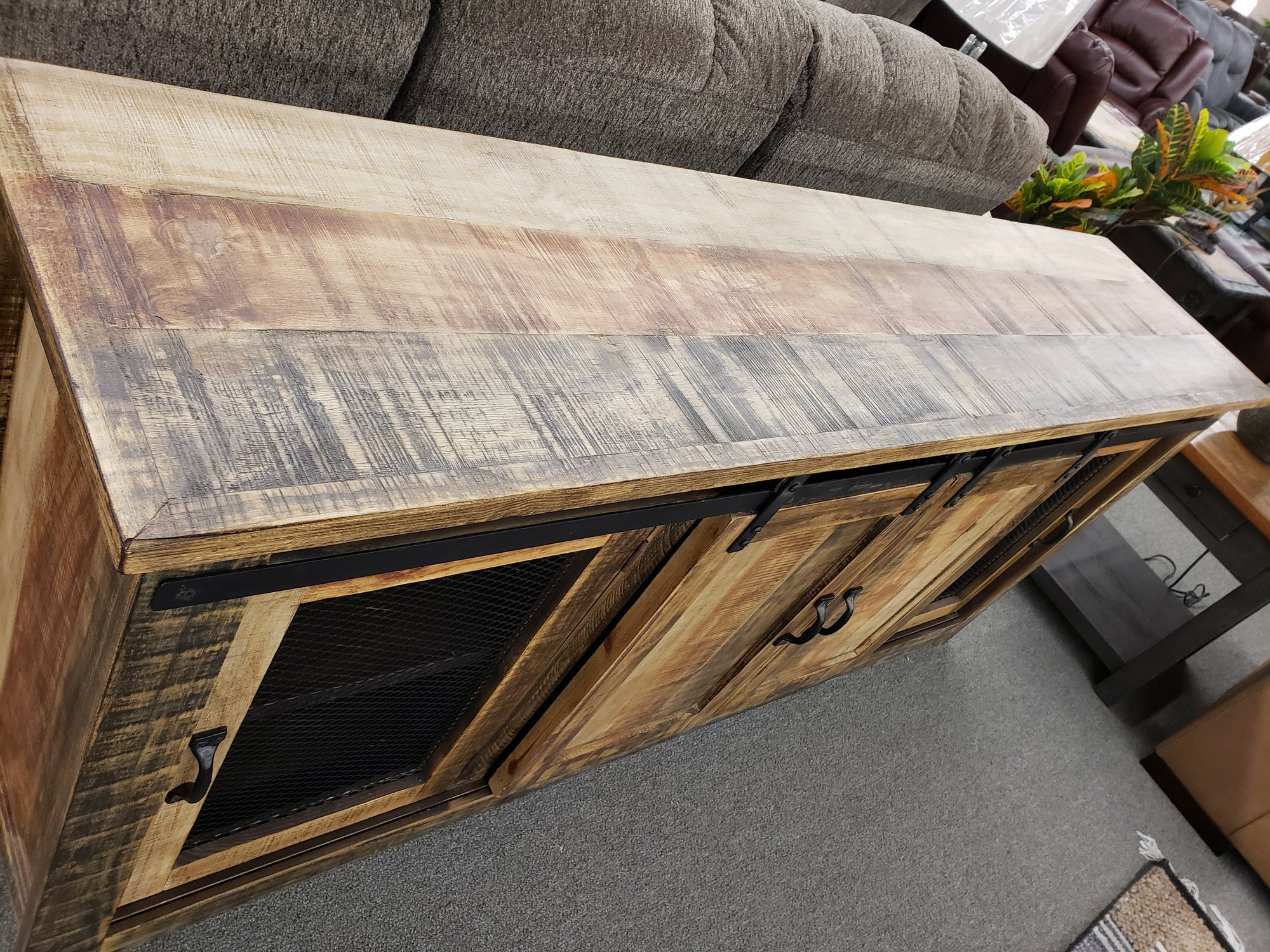 WWWP-3244-90 FI-J 79in Mesh Door TV Stand