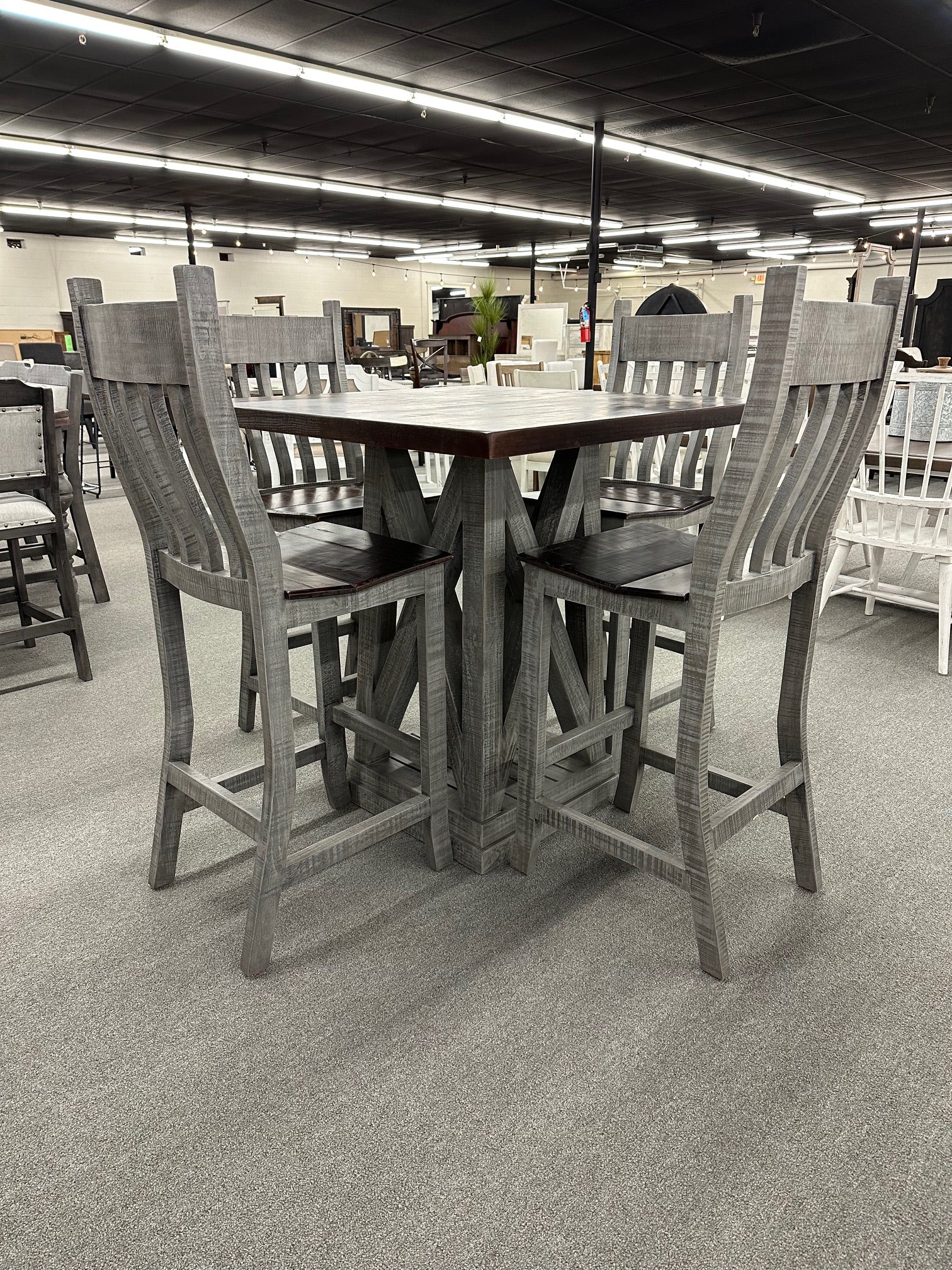 Bar-2111 FI-D Bar Height Table with 4 Barstools
