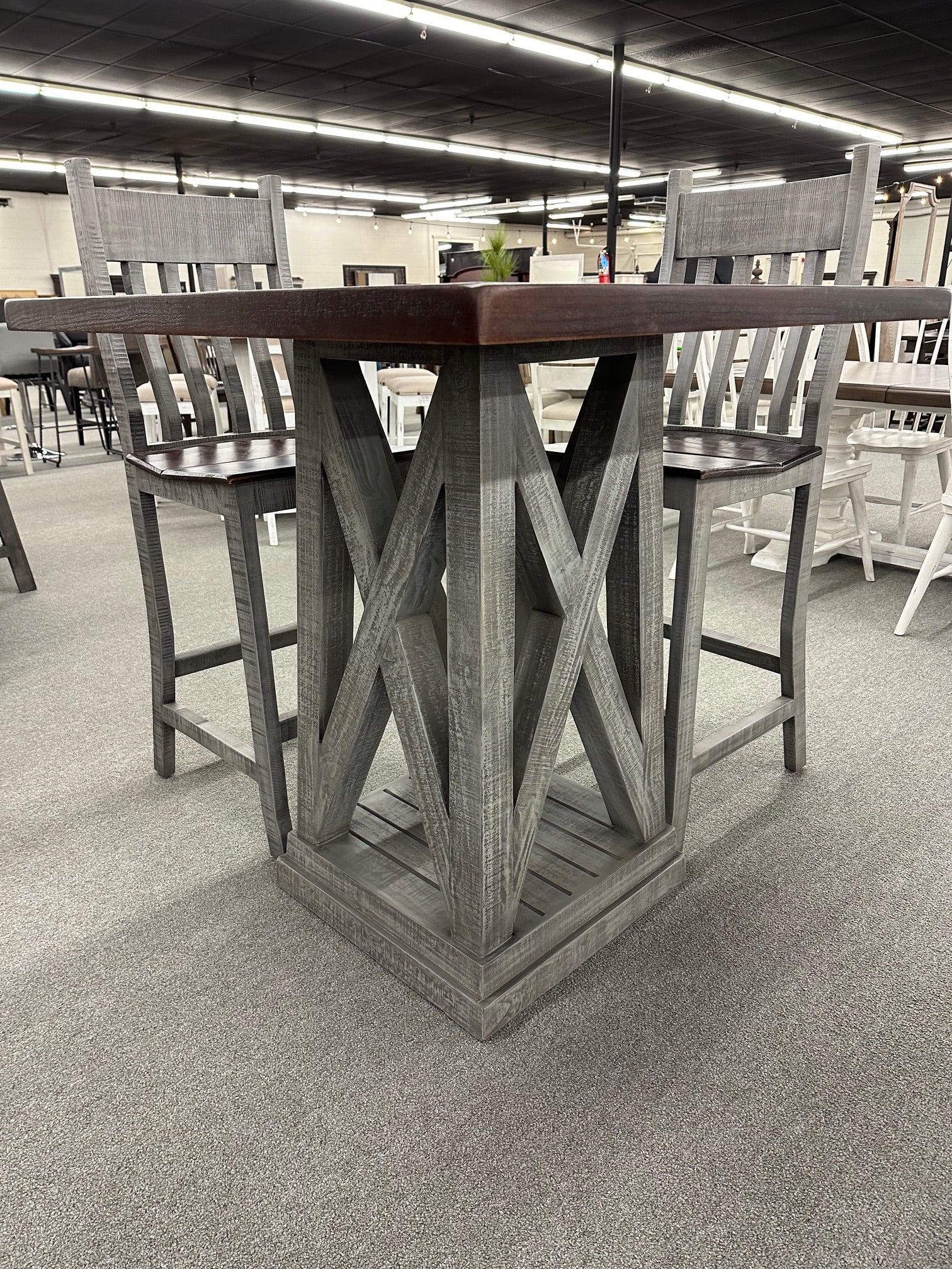 Bar-2111 FI-D Bar Height Table with 4 Barstools