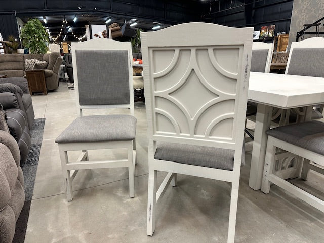 Tosky FI-M Trestle Table and Six Chairs