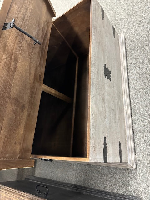 Jon-ARC-10-FI-J Double Storage Trunk