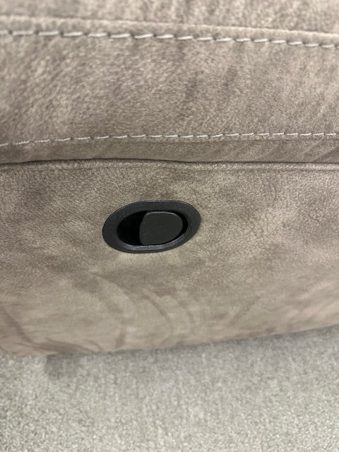 483 FI-A Reclining Sofa & Loveseat