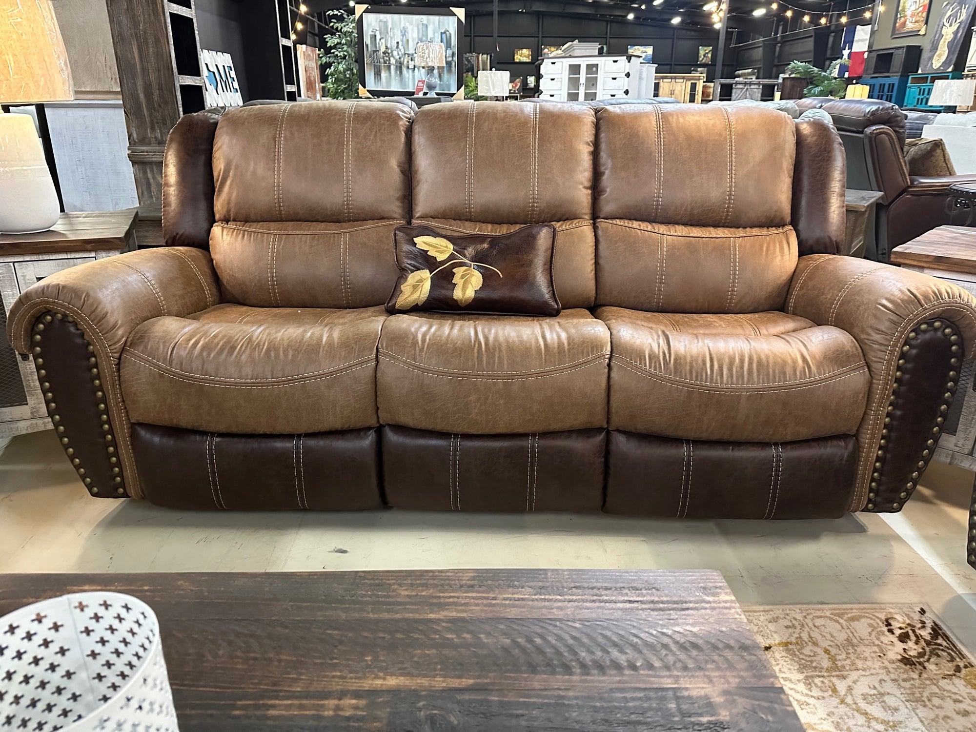 XW0618 FI-CHM Sofa and Glider Loveseat