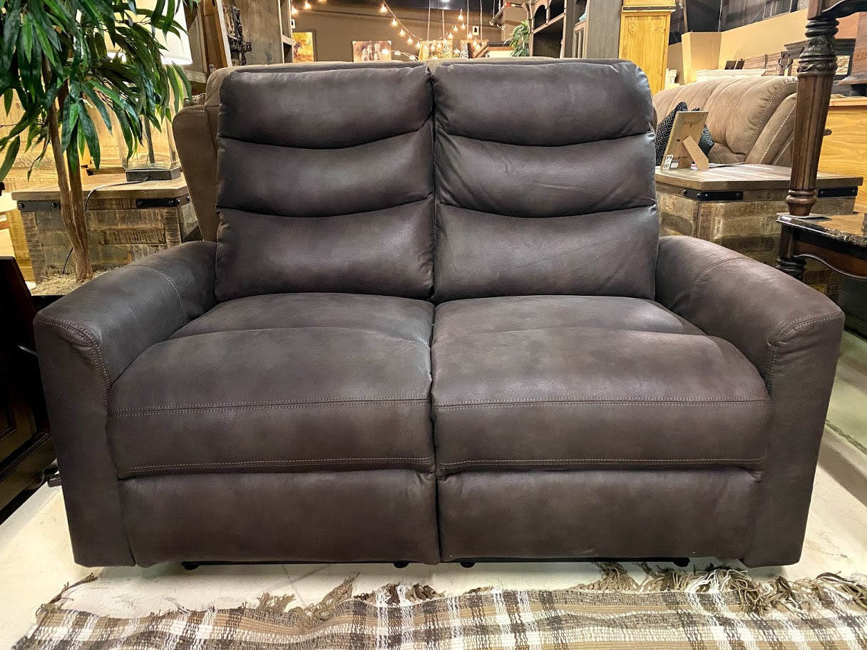 3752 FI CNJ Sofa and Loveseat