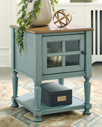 A5111492 FI-A Accent Cabinet