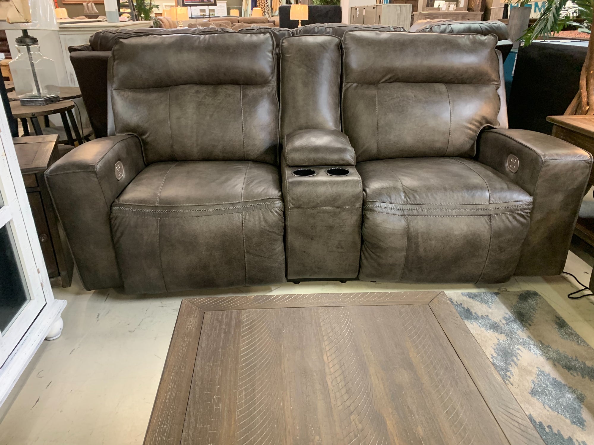 U263 FI-A Leather Powered Recline Sofa and Loveseat