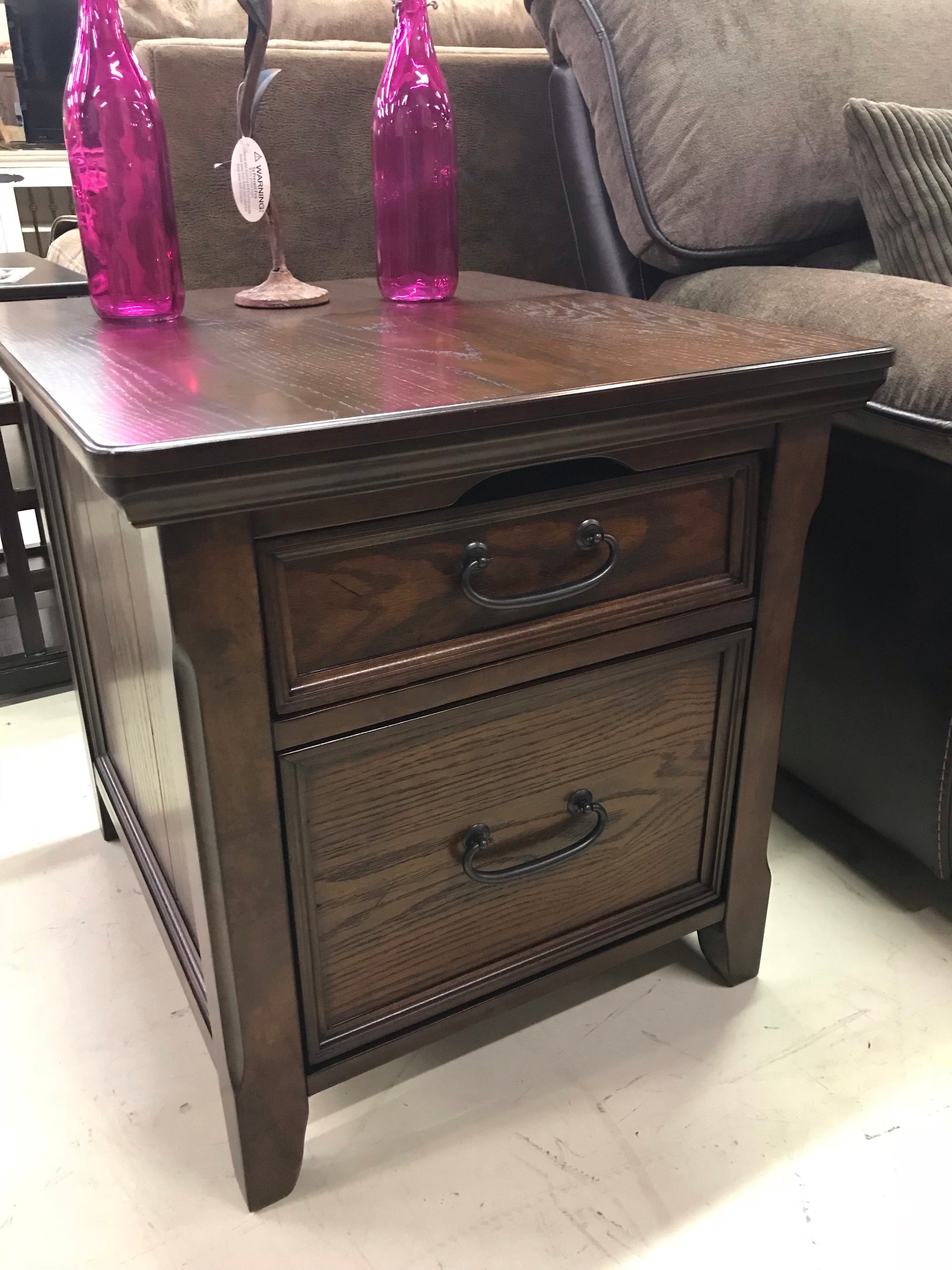 T589 FIA Occasional Table