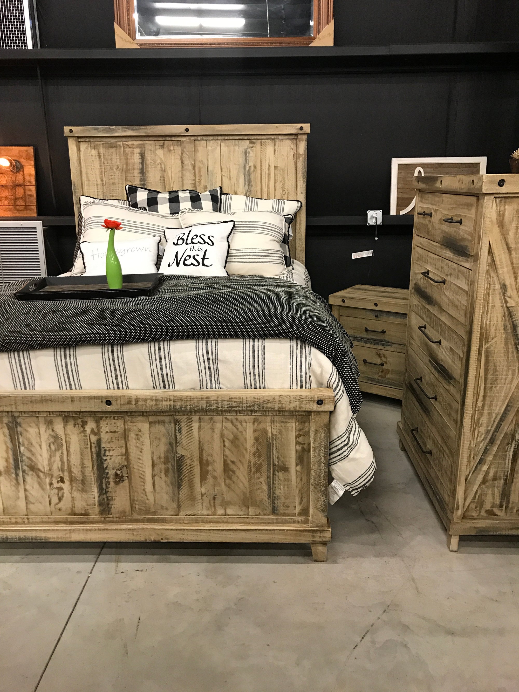 Smoke Indie FI-M Queen Bedroom Set