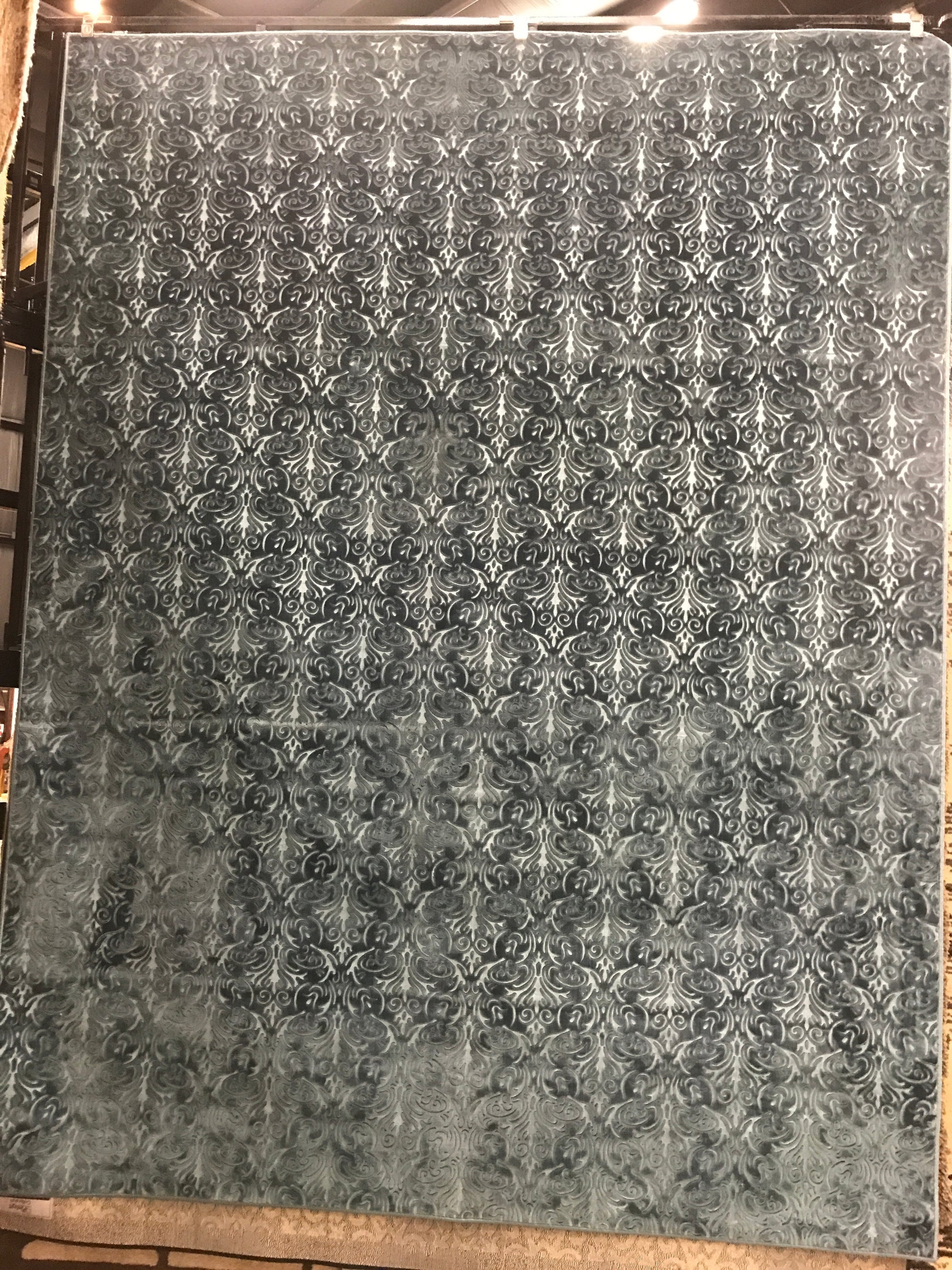 EV1468FIP Blue Sculpted Rug 5x7