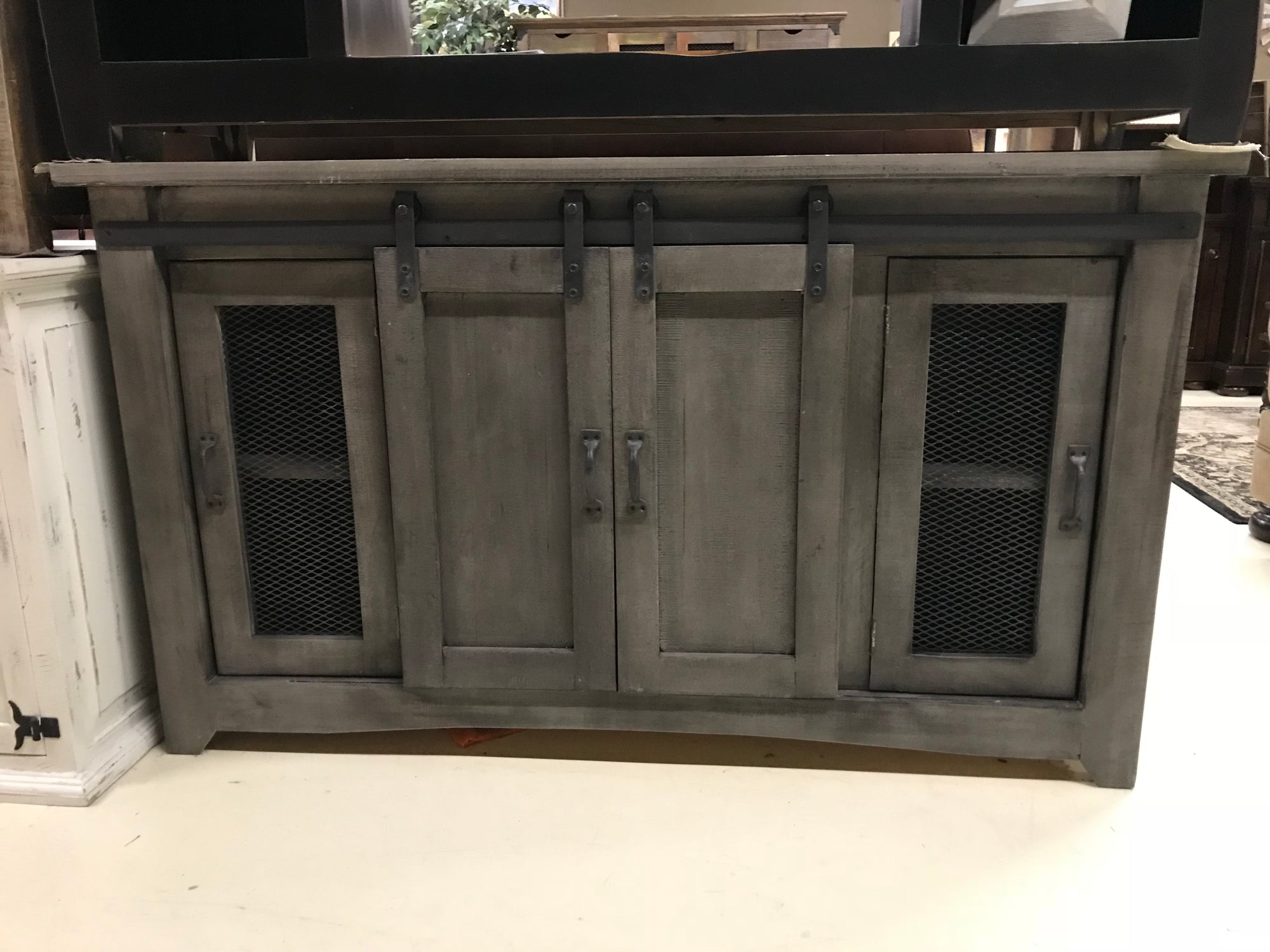 2133FI Barndoor 60" TV Stand with Mess Doors Gray