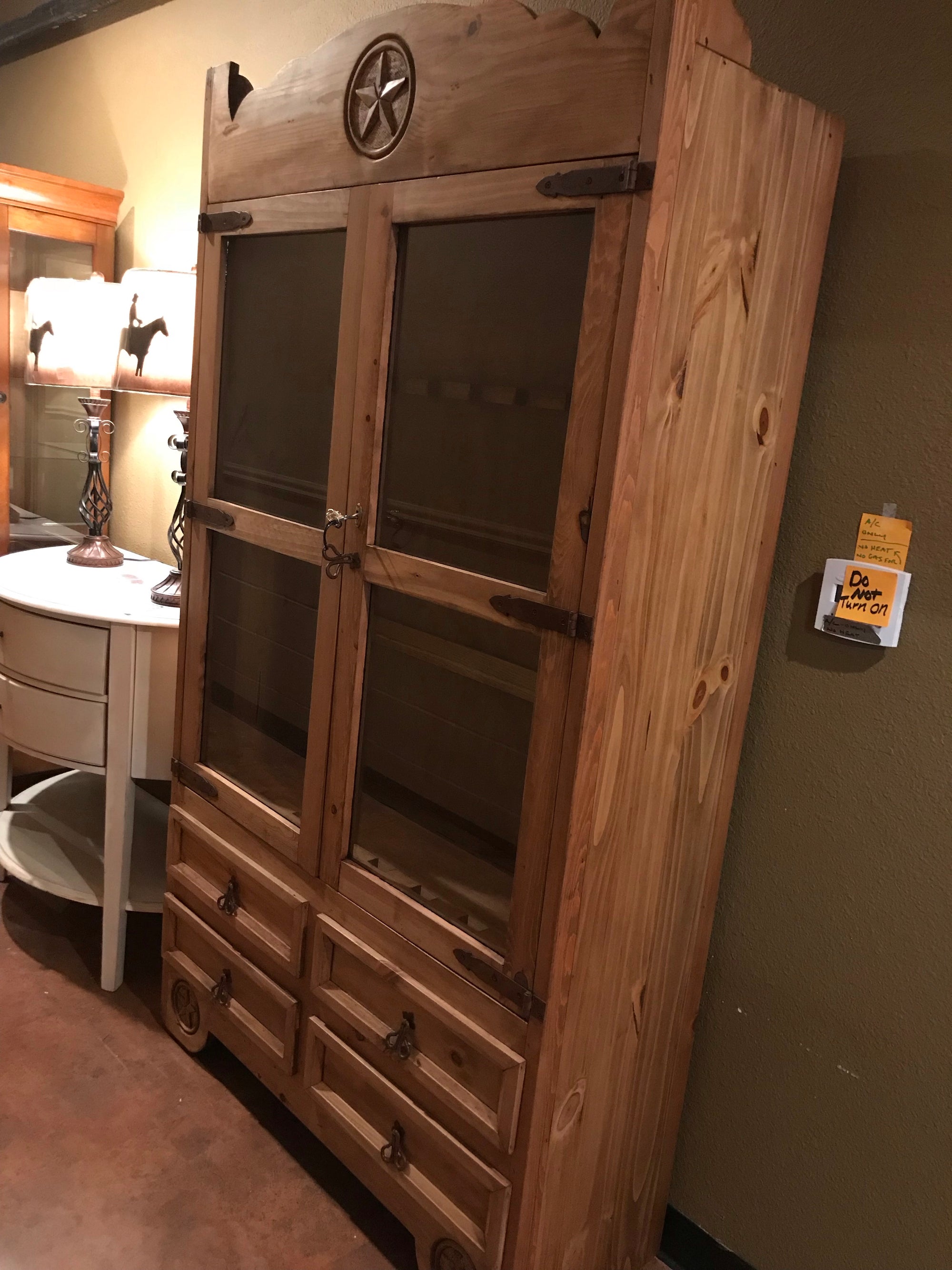 LTX-ARM131FI Gun Cabinet - Sold Out
