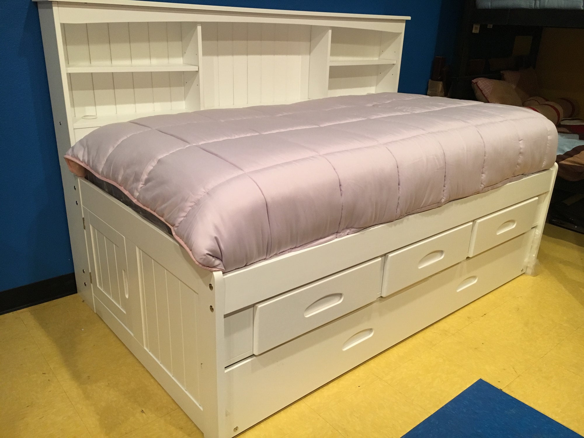 1333 FI-D Twin Captains White Bed w/Trundle and Drawers
