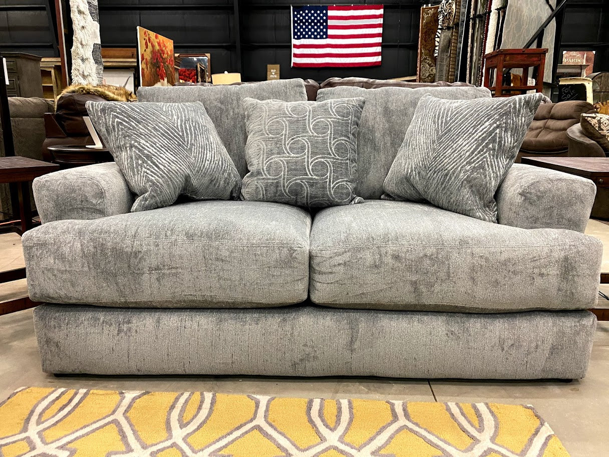 5109 FI-CNJ Sofa and Loveseat