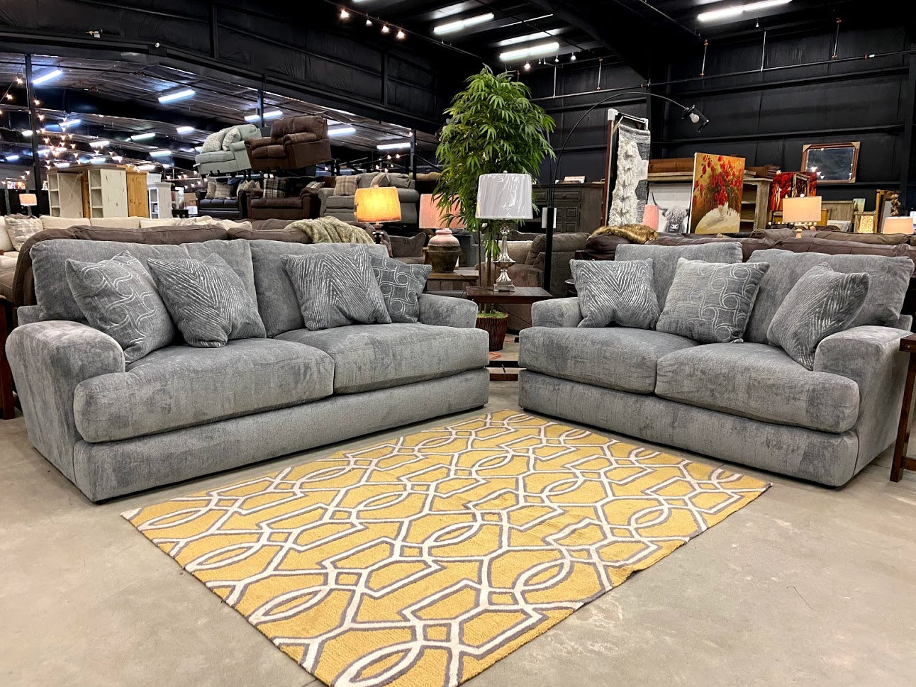 5109 FI-CNJ Sofa and Loveseat