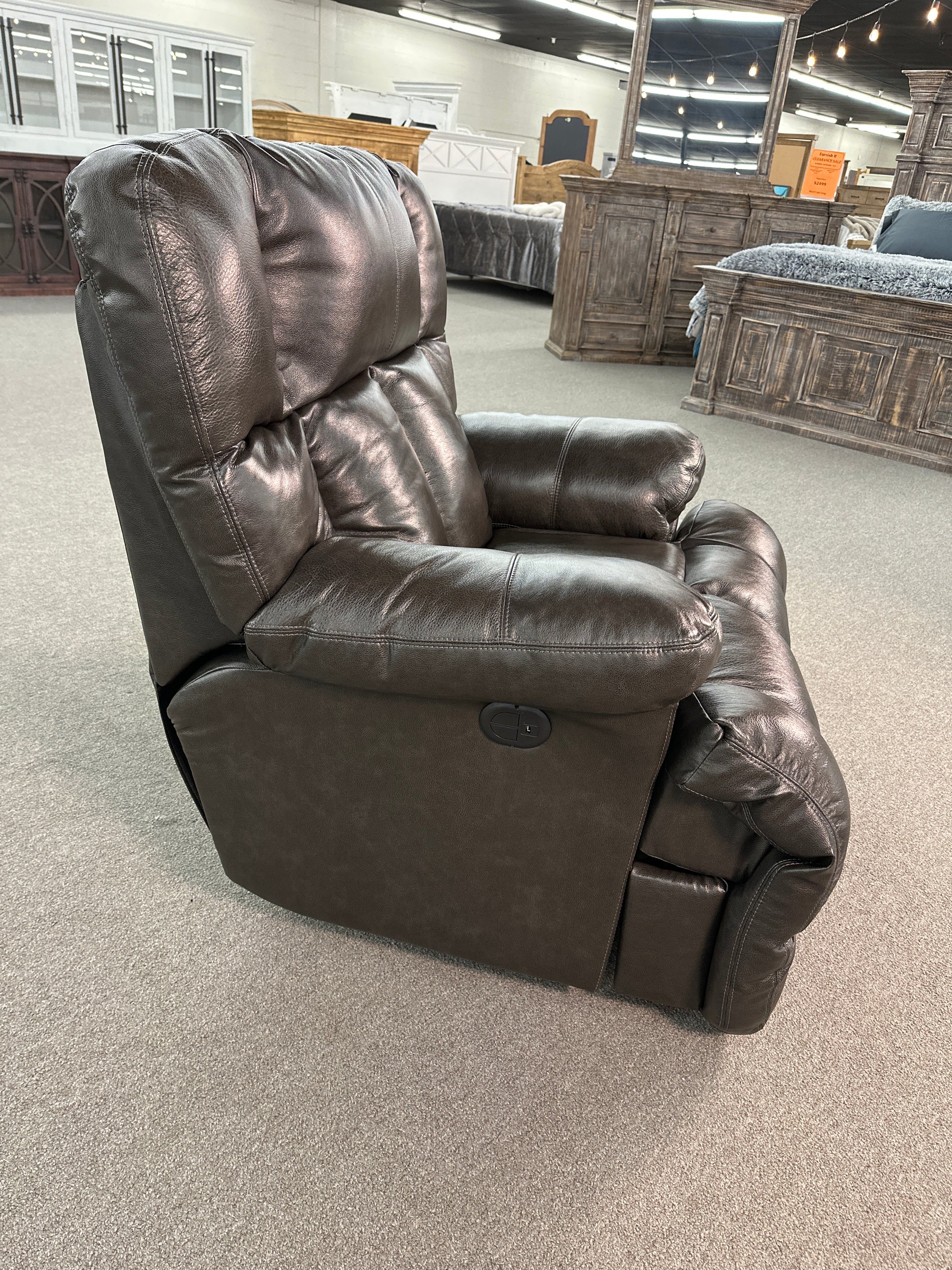 5875 FI-CnJ Leather PWR Recliner