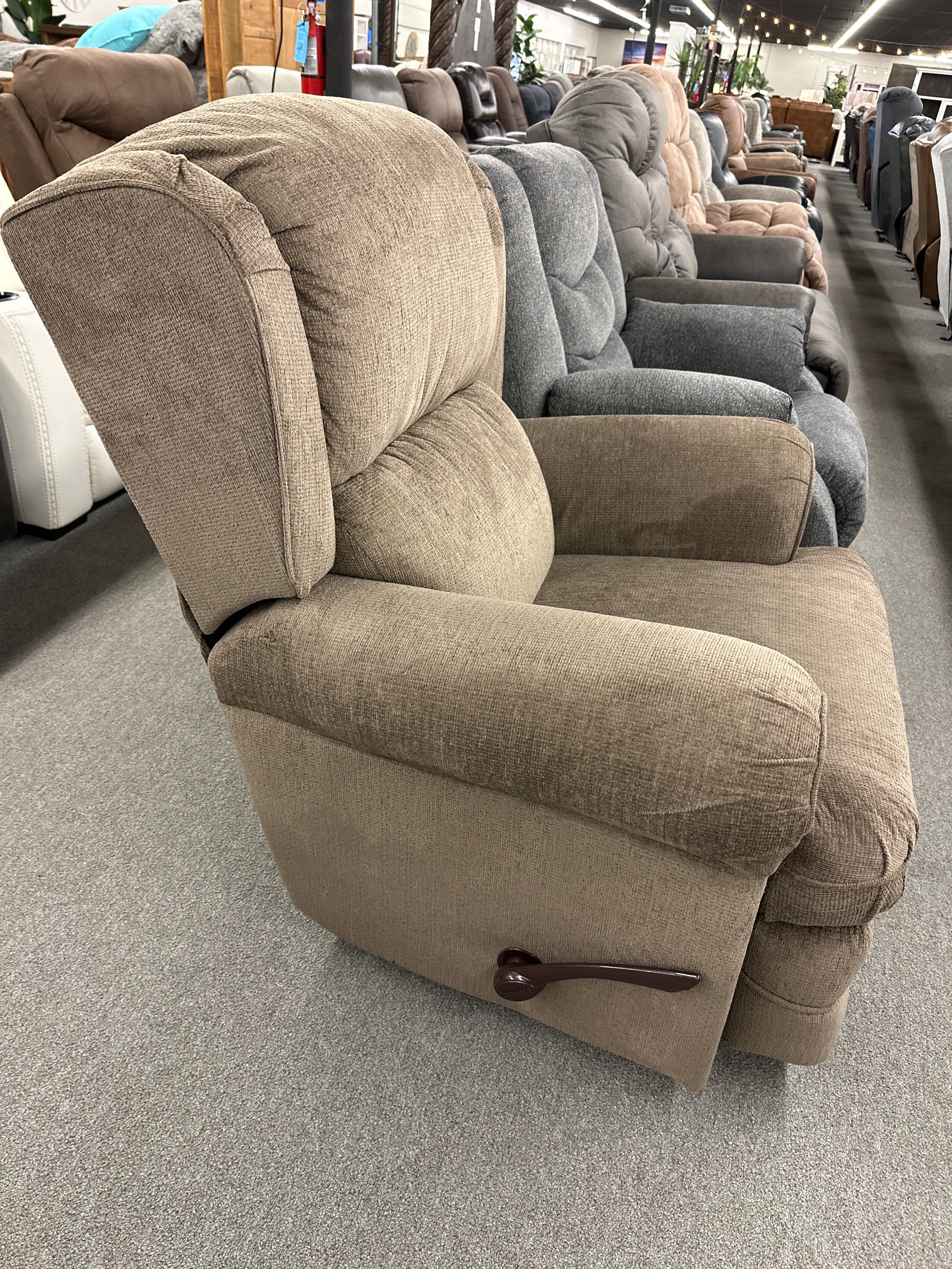 4352 FI-CNJ Rocker Recliner