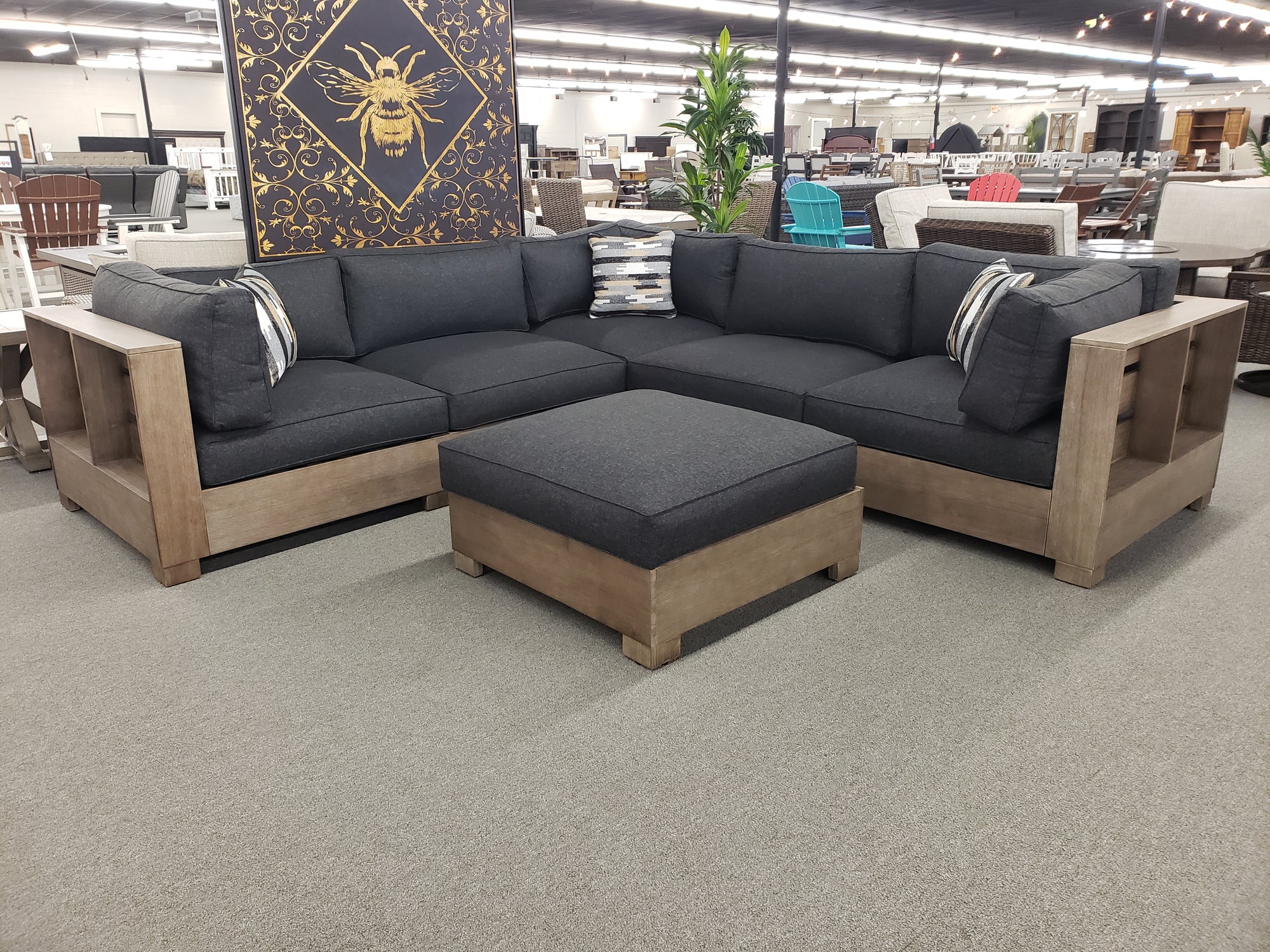 P771 FI-A 5-Piece Outdoor Sectional