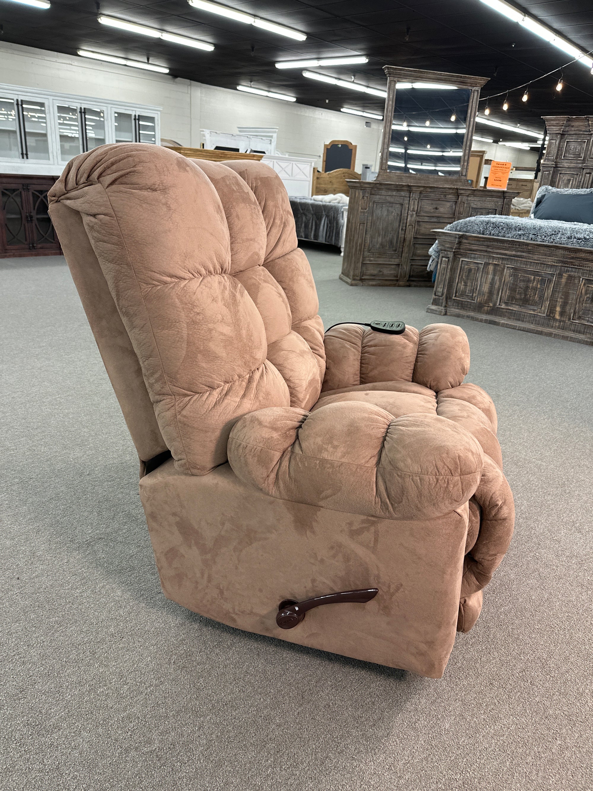 5790 FI-CnJ Chaise Rocker Recliner W/Heat & Massage