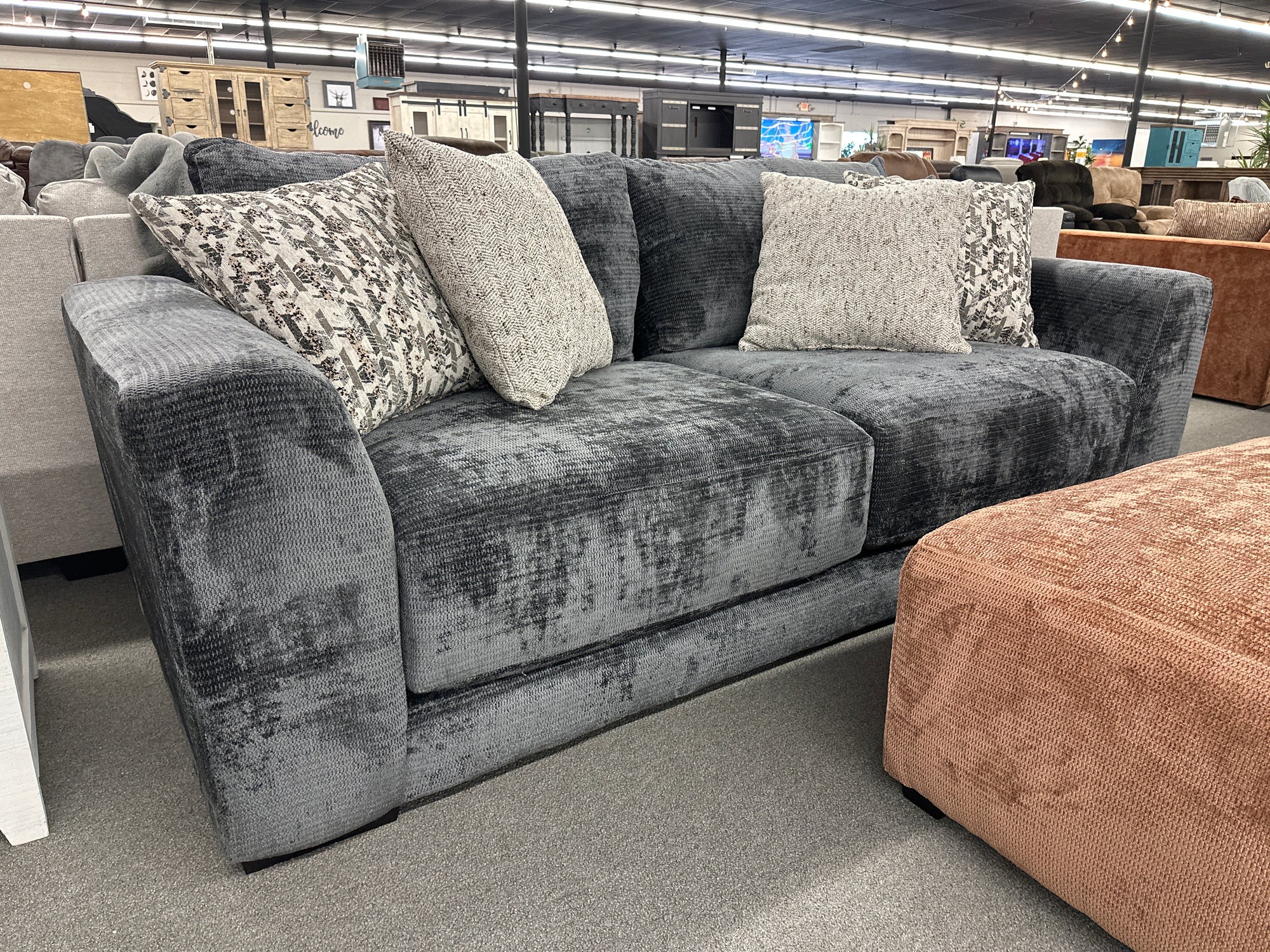 6376 FI-CnJ Sofa and Loveseat