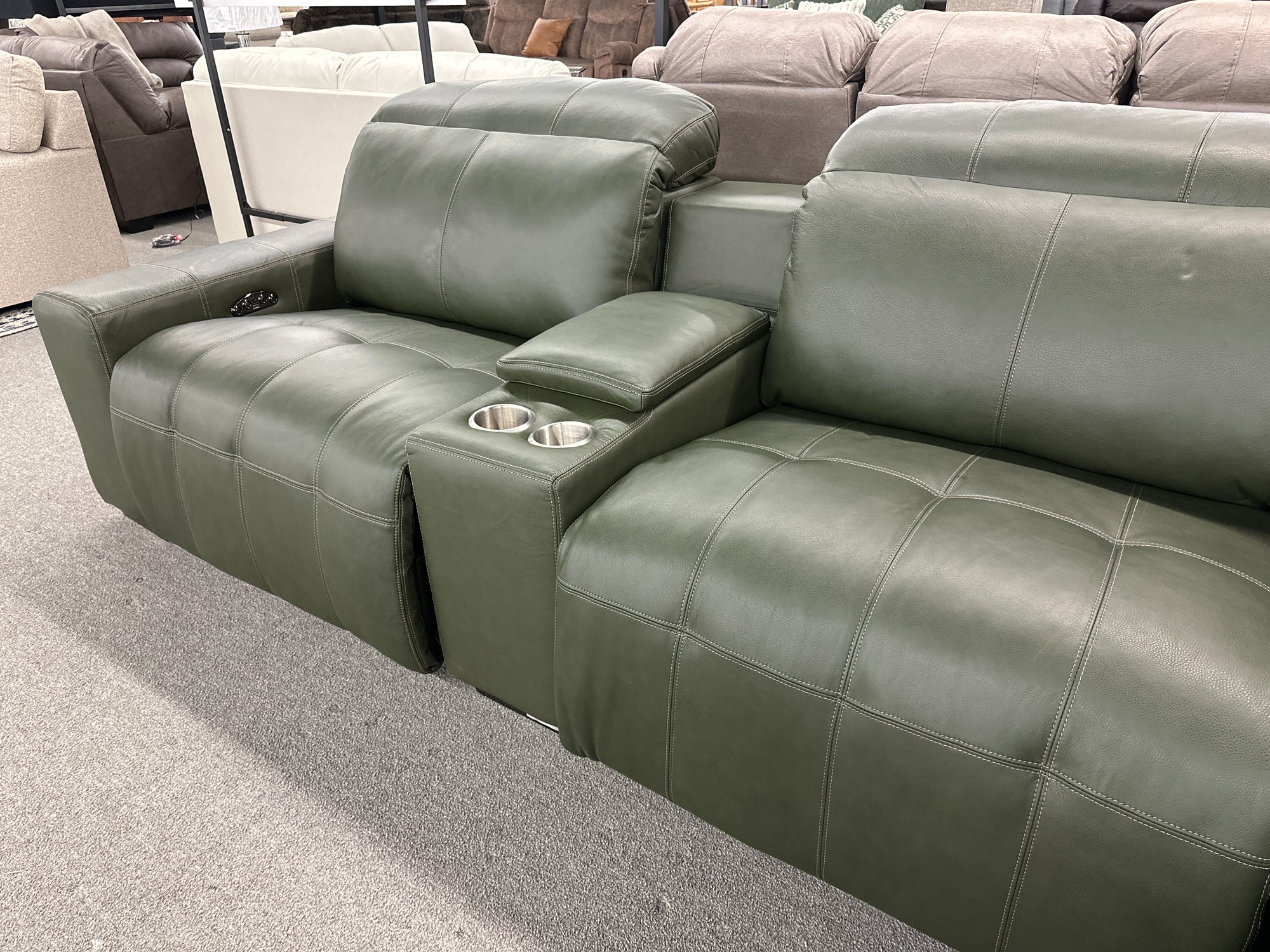 504 FI-CnJ 6pc Italian Leather Power Reclining Sectional