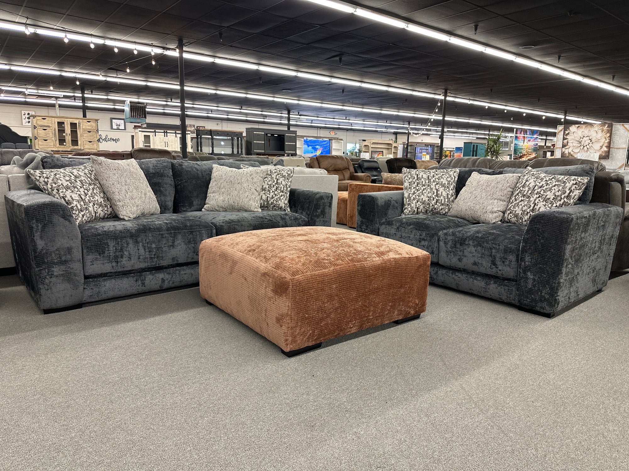 6376 FI-CnJ Sofa and Loveseat