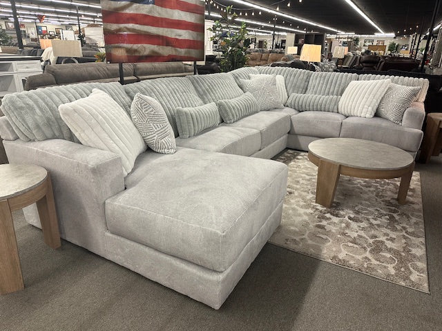 4414 FI-CNJ Fabric 3pc Sectional