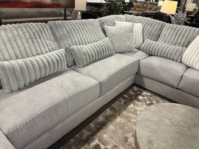 4414 FI-CNJ Fabric 3pc Sectional