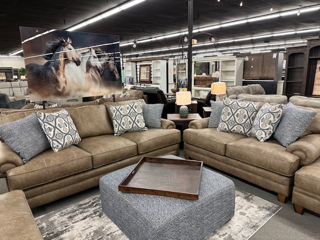068 FI-F Deep Seat Sofa & Loveseat