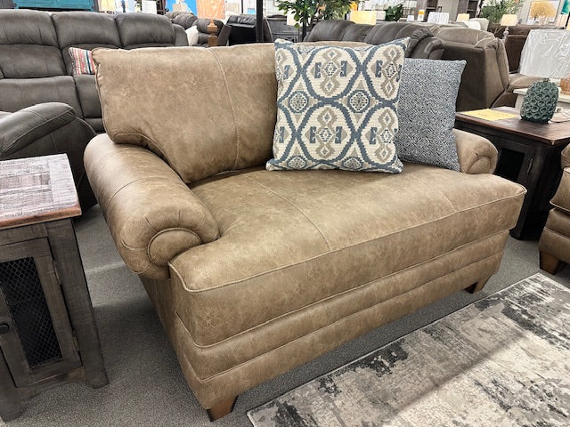 068 FI-F Deep Seat Sofa & Loveseat