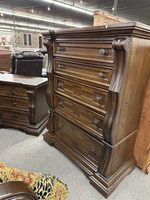 B058 FI-A Bedroom Set