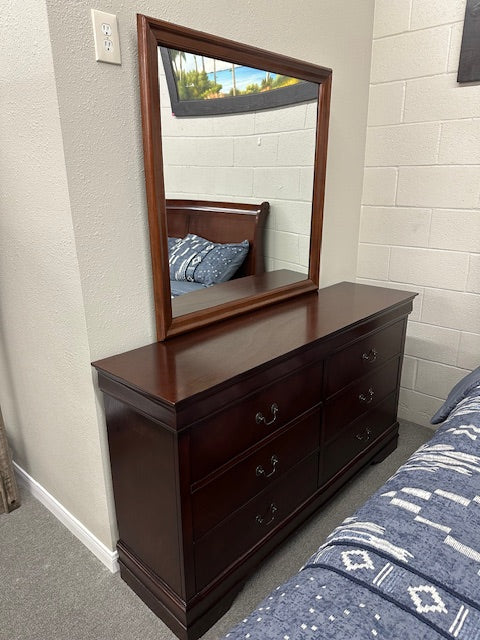 B487 FI-A Queen Bed Set