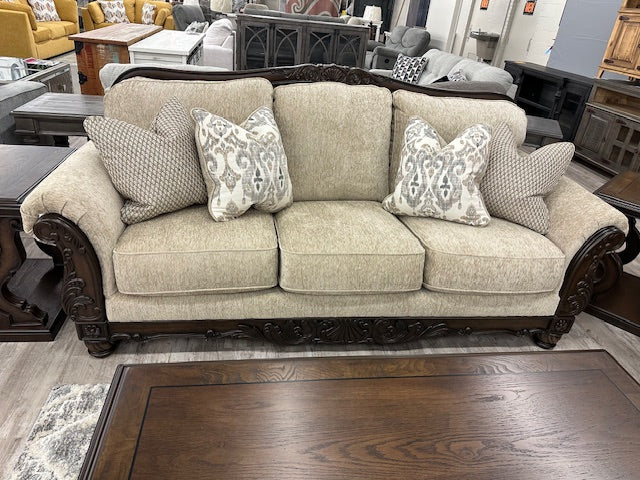 PC680 FI-A Sofa & Loveseat