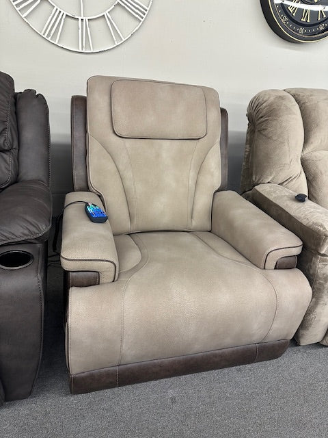 PC232 FI-A Zero Gravity Lift Chair W/Heat & Massage