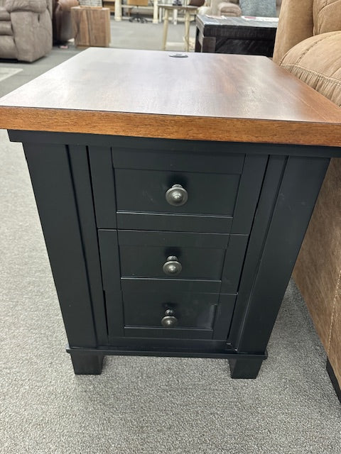 T775 FI-A Lift Top Cocktail Table