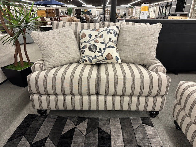 4376 FI-CNJ Sofa & Loveseat