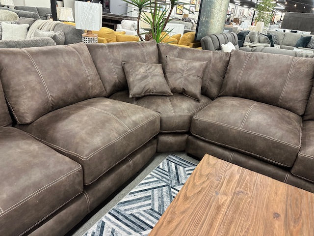 951 FI-F 3pc Sectional