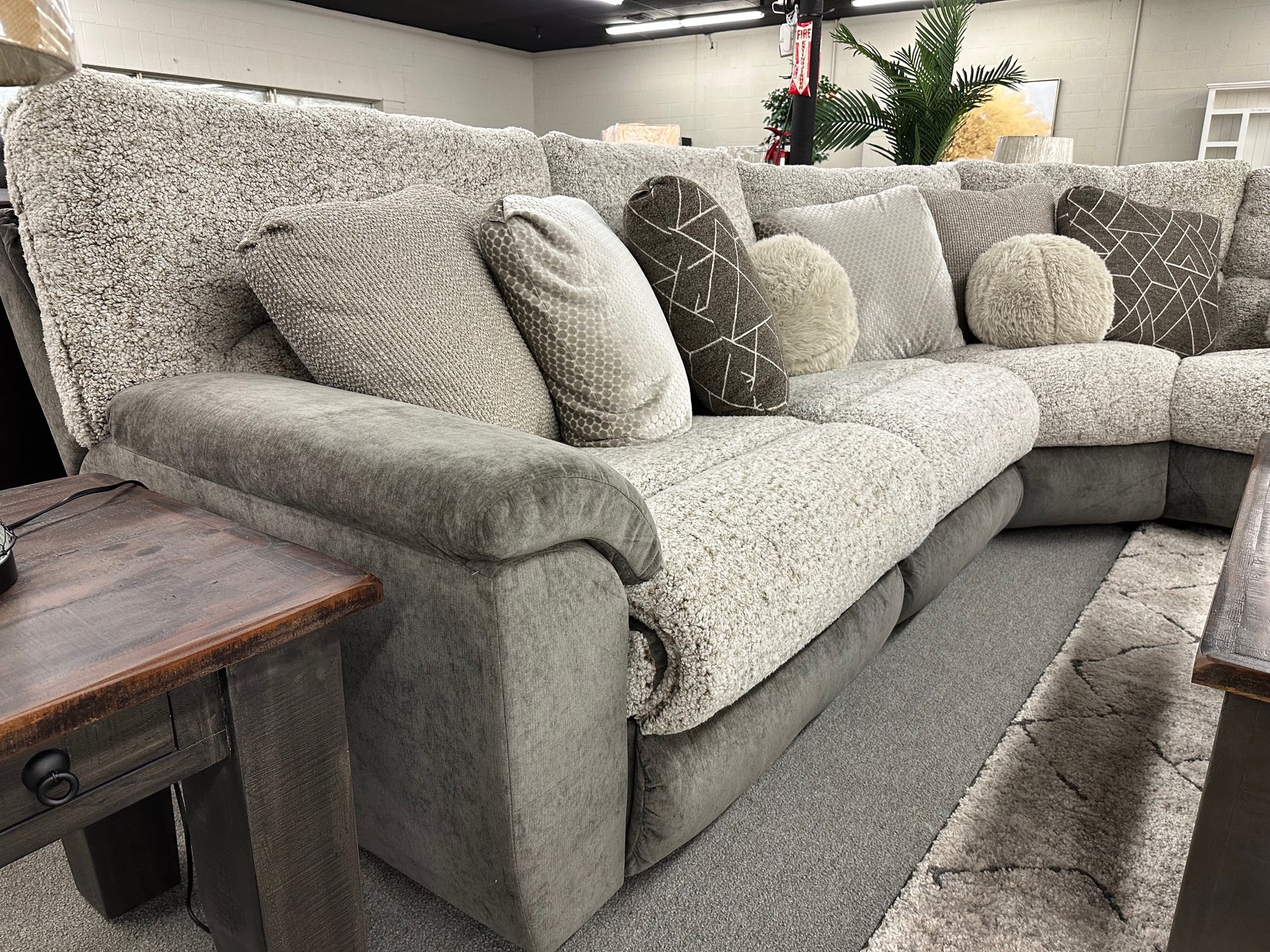 385 FI-CNJ 5 Piece Power Reclining Sectional