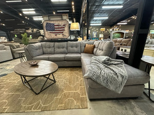919 FI-A 2pc Sectional with Chaise