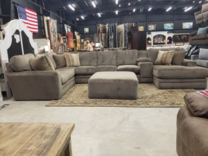 5488 FI-CnJ Sectional