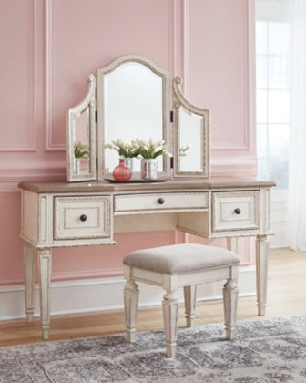 B854-33 FI-A Vanity with Stool