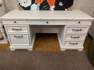 H888-32 FI-A Home Office Desk