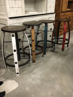 MDR-22-3-18X-41FI Iron and Wood Barstool