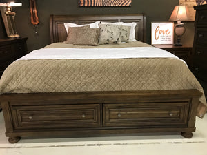 B820 FI-A Sleigh Bed with Storage Set